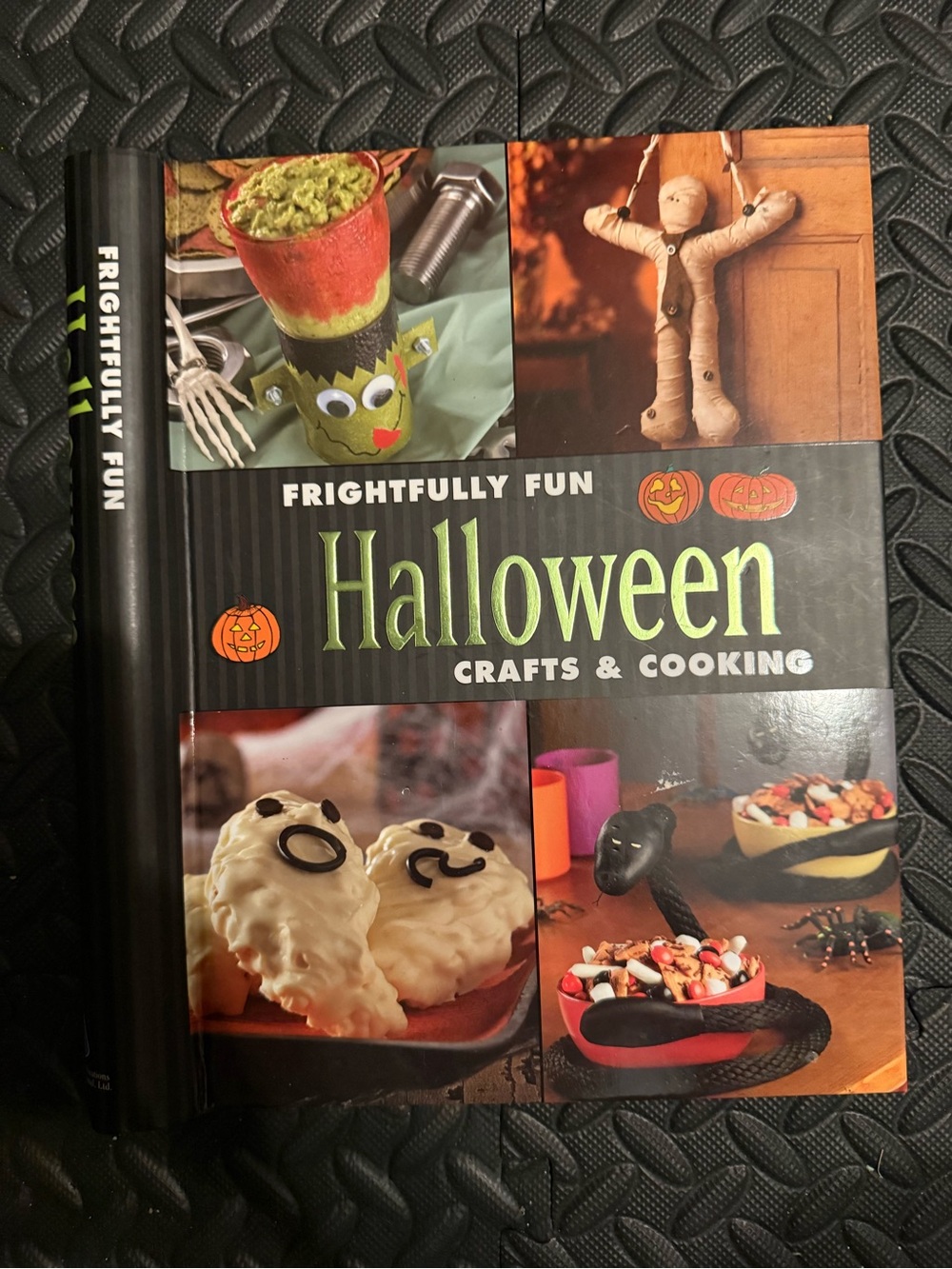 Frightfully Fun Halloween Crafts & Cooking — Black and Green